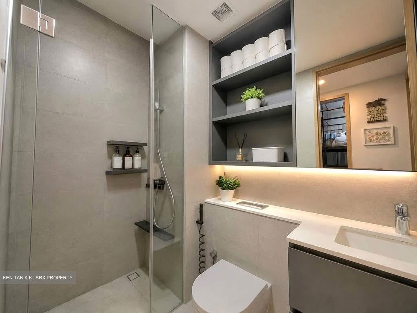 The Essence (D26), Apartment #597071101
